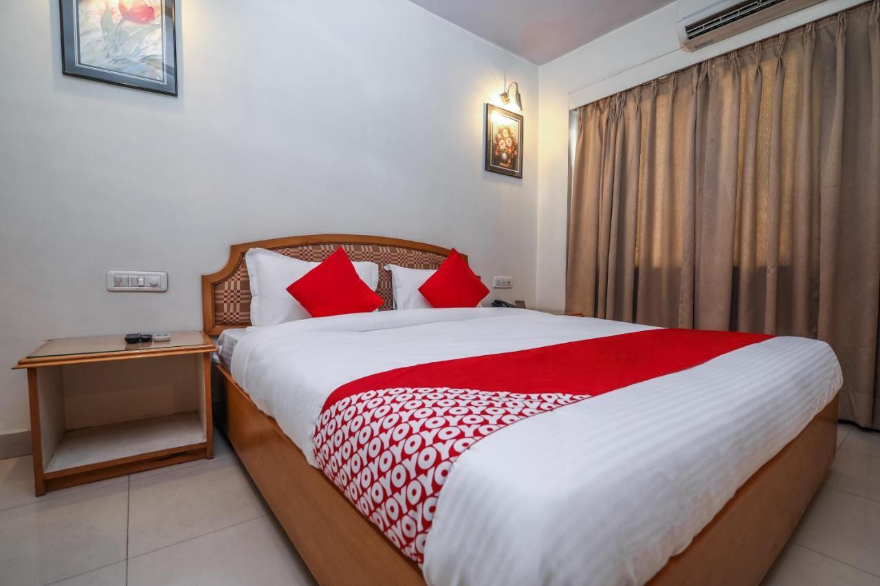 Oyo 15359 Hotel Kachandeep Dźajpur Zewnętrze zdjęcie