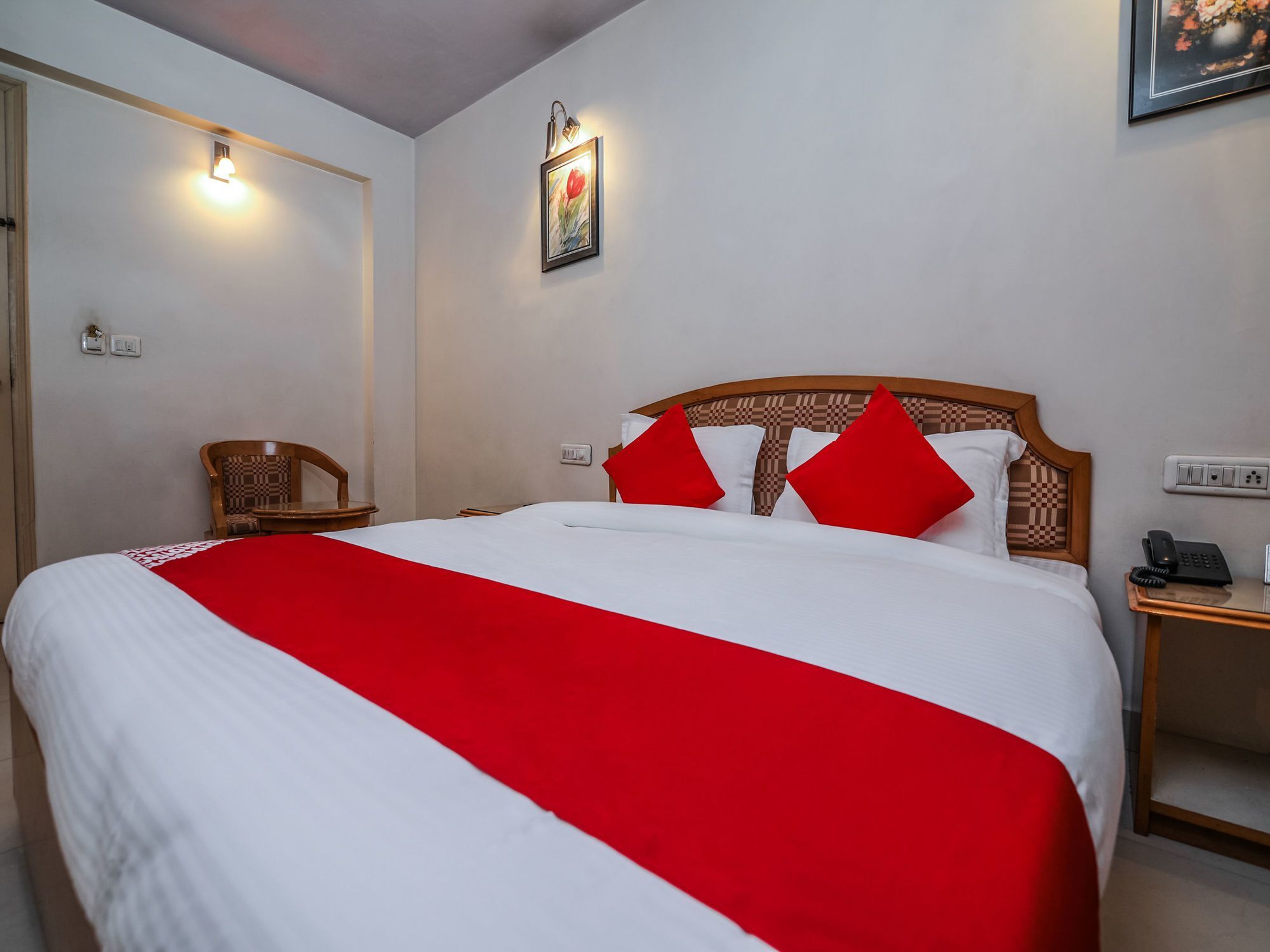 Oyo 15359 Hotel Kachandeep Dźajpur Zewnętrze zdjęcie